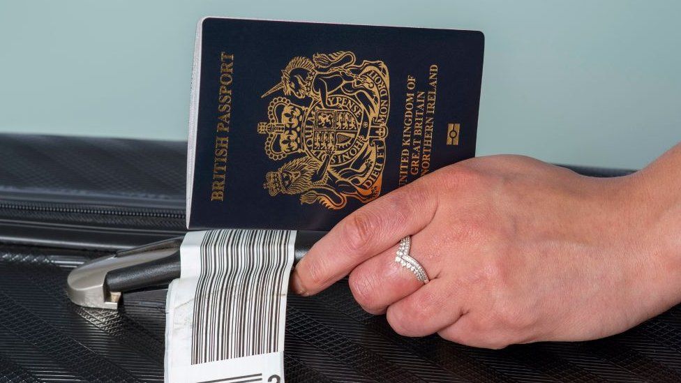 Passport Printing: Timelines and Tips